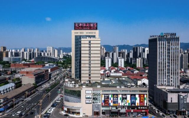 Fenghua Pacific Hotel