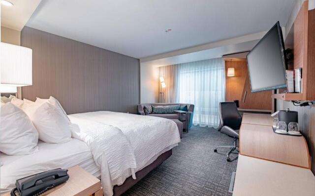 Courtyard by Marriott Toledo West
