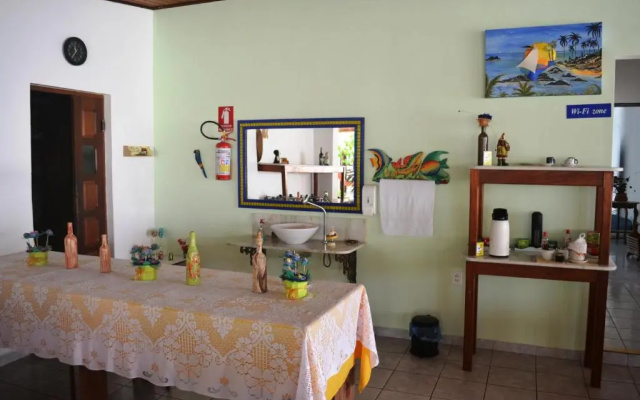 Jacuma's Lodge Hotel