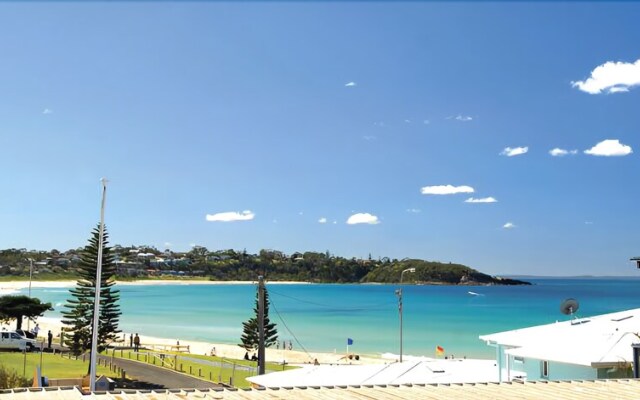 Mollymook Beachfront Executive Apartment