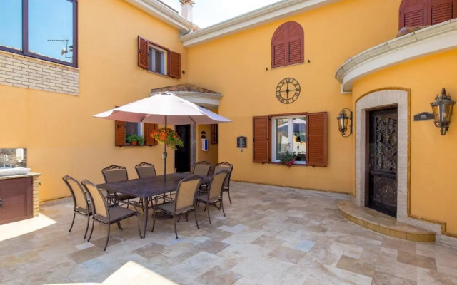 Apartments Villa BV