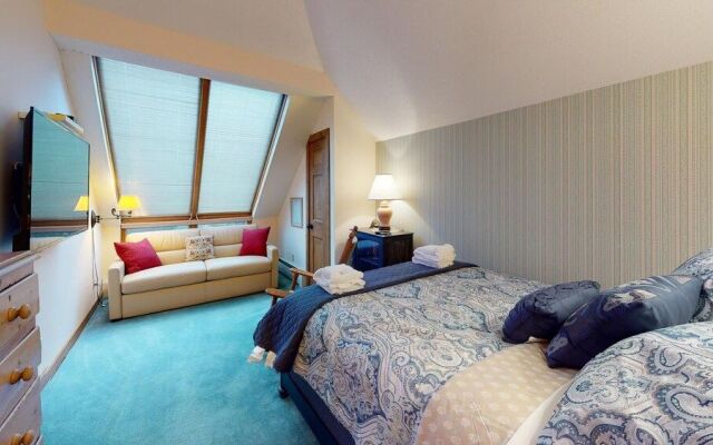 Sunrise - Bear Ridge C4