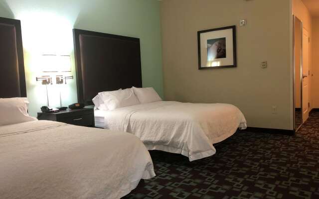 Hampton Inn & Suites Nashville @ Opryland