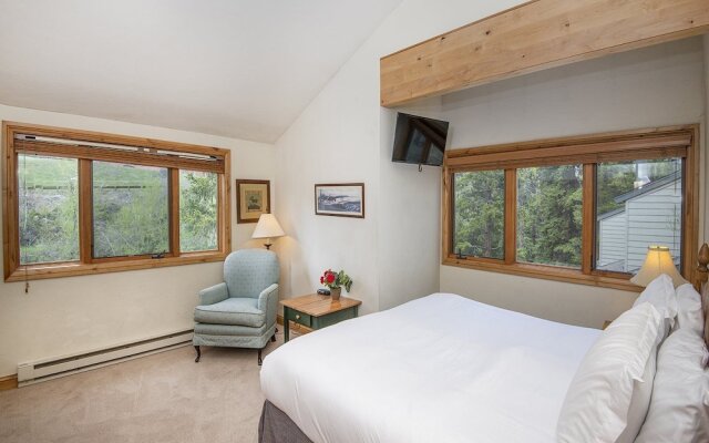 Coldstream Townhome 19