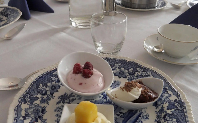Annas Hotell