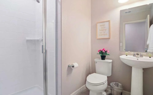 Family Friendly Four Bedrooms 5145