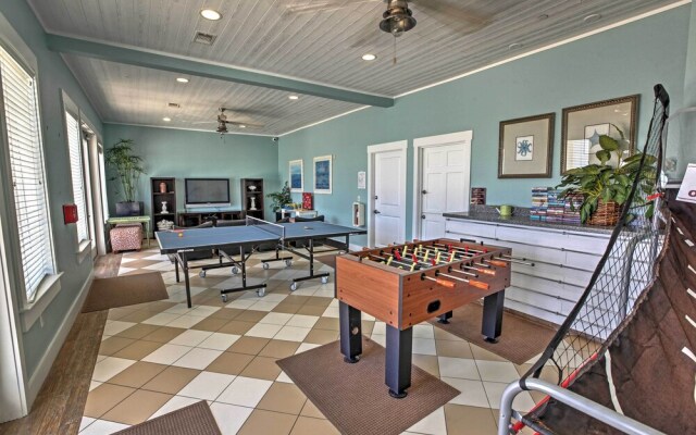 Pointe West Family Retreat: Balcony & Ocean Views!