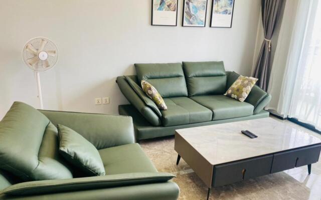 Elizabeth Golf Apartment