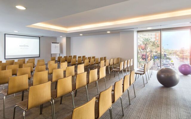 Novotel Newcastle Beach