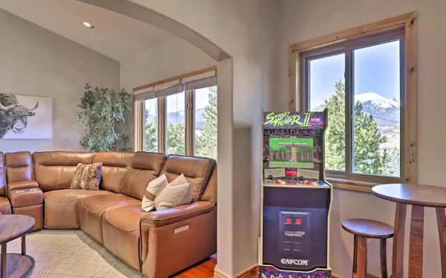 Cabin w/ Game Room & Mtn Views in Silverthorne!