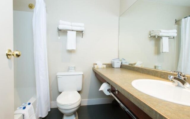 Vance Creek Hotel & Conference Centre