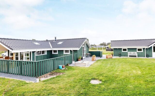 6 Person Holiday Home in Hjorring-by Traum