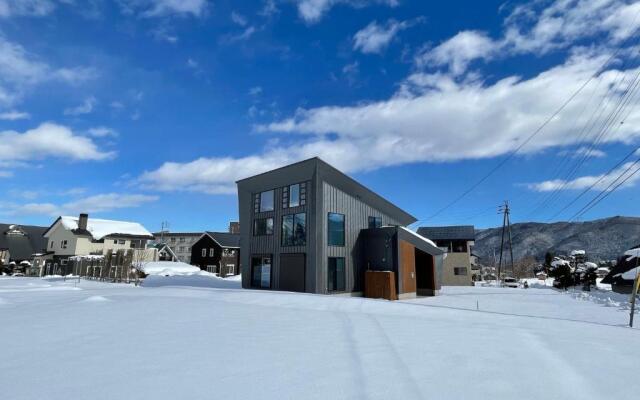 Bikei Chalet by Hakuba White Fox Company