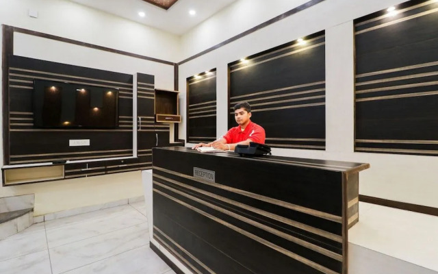 Victoria Crossroads by OYO Rooms