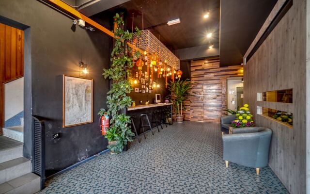 Parkland Express Hotel