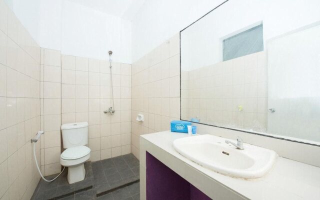 Harapan Indah Hotel by Airy Rooms