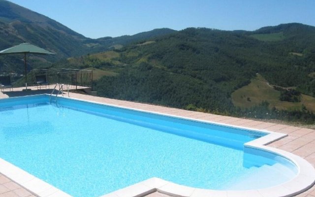 Lovely Holiday home in Apecchio with Pool
