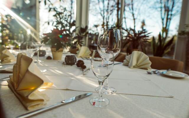 Lindenhof Hotel Tepe