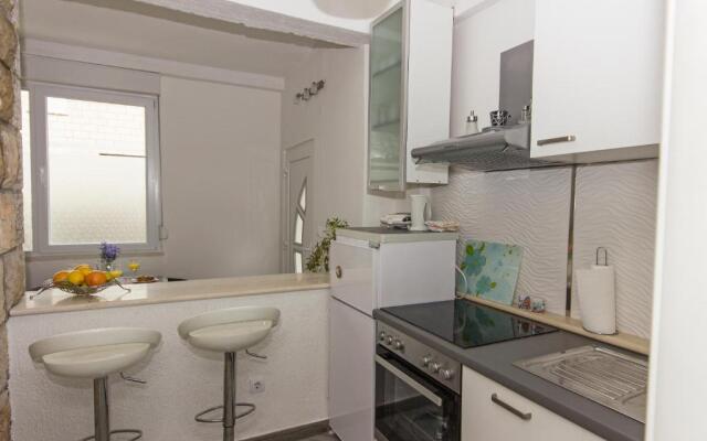 Apartments Laledo