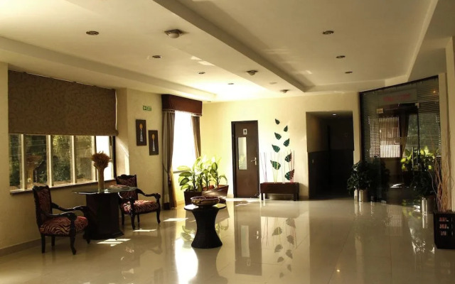 OYO Premium Civil lines Dharamshala