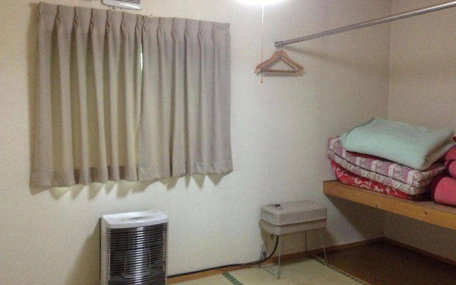 Minshuku Akiba – Guest Rooms – Furano