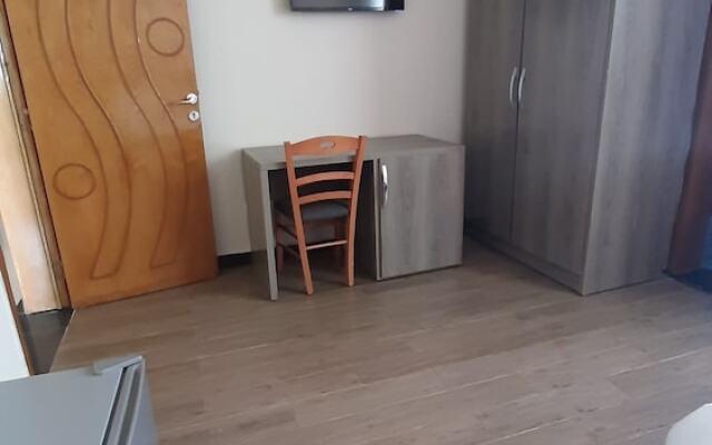 Teferi Mekonnen Hotel