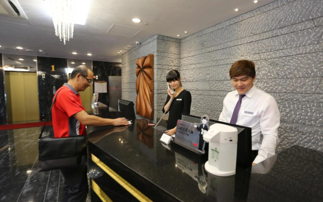 Chiayi Look Hotel