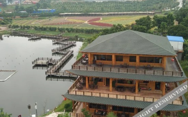 揭阳望天湖假日酒店