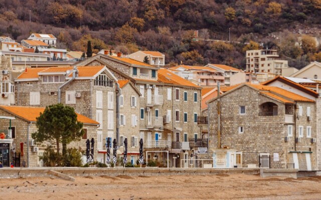 Apartments LIDO Petrovac