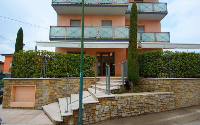 Hotel Clarin 14 by Dori