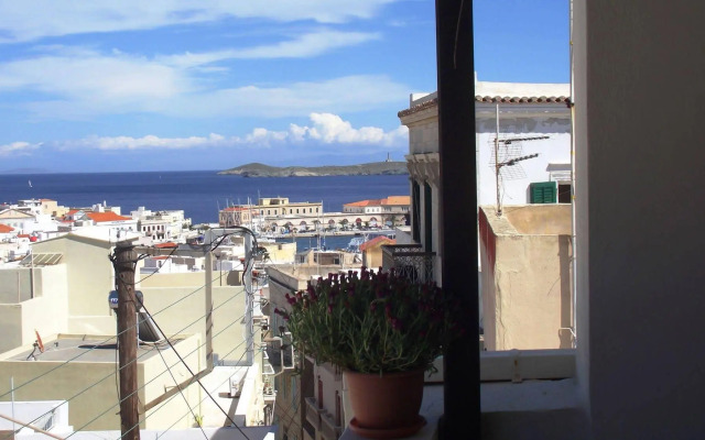 Iliada Rooms