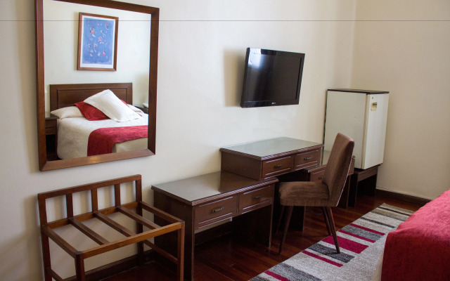 Hotel Victoria Plaza