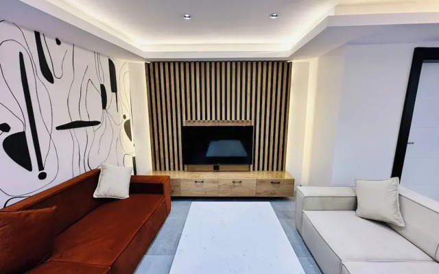Rose Point Residence