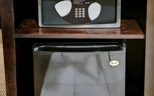 DoubleTree by Hilton Tinton Falls - Eatontown