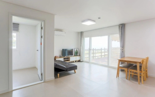 Pohang Sea and Tree Pension