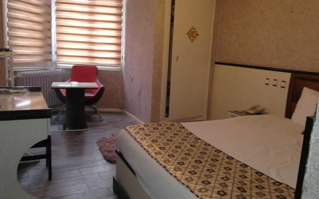 Katan Hotel