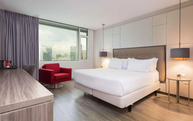 NH Collection Medellín Royal