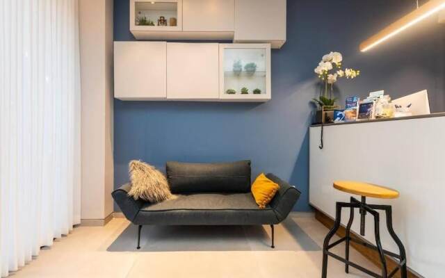 TLV Apartment 77