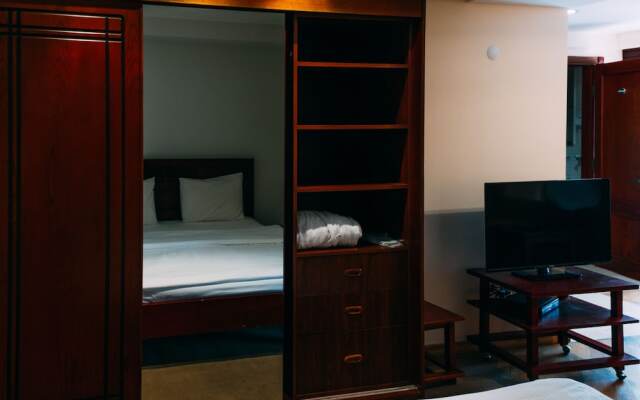 Hazz Boutique Hotel