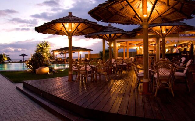 Plaza Beach Hotel