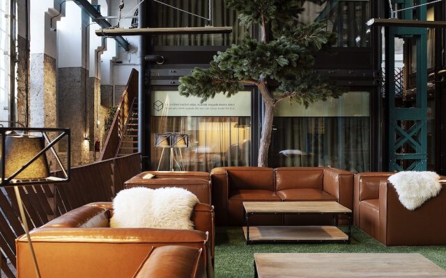 Hektor Container Hotel
