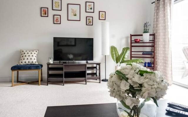3rd Ward One Bedroom with Patio