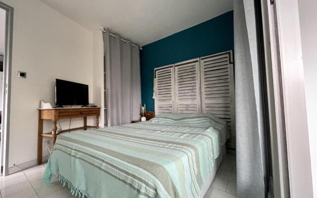 Appartement Sète, 2 pièces, 6 personnes - FR-1-338-60