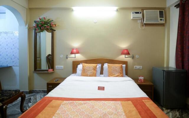 OYO 2074 StayOut Hotel Aston Ajoy Home Comfort