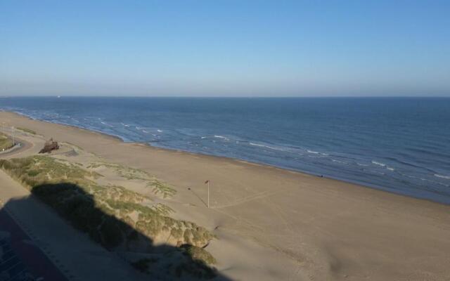 Studio On The Beach With Sea View
