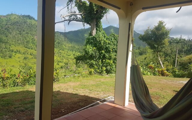 Serenity Lodges Dominica