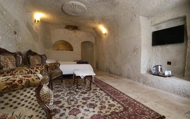 Mosaic Cave Hotel