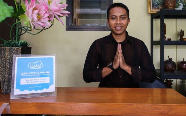 Airy Eco Syariah  Manunggal Kebonsari Blok B 9 Surabaya