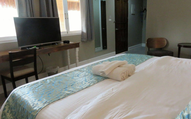 Kav's Beach Resort