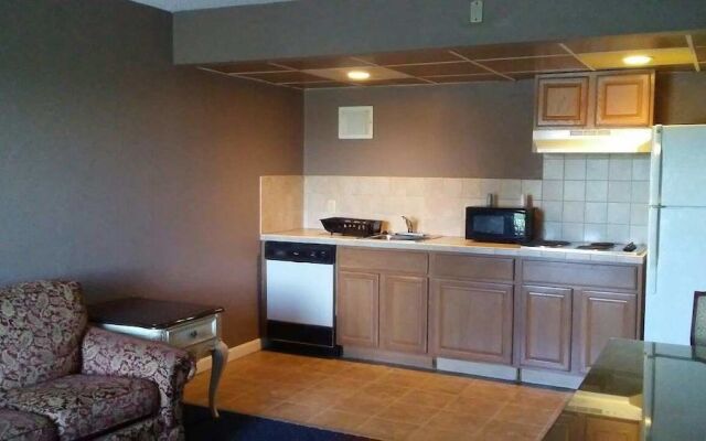 Whaler Inn and Suites